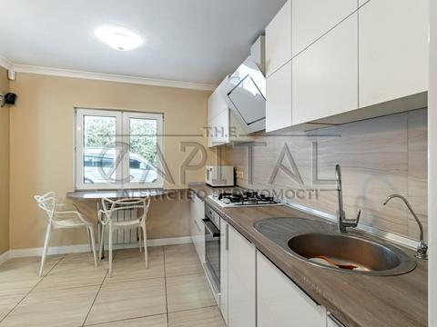 дом по адресу 50-та Садова ул.