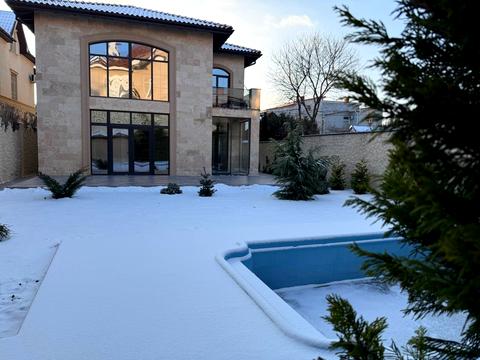 будинок за адресою Рівності пров.