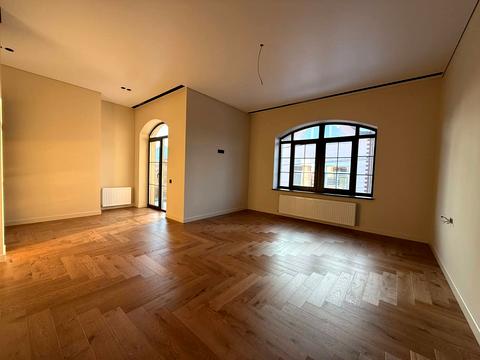 будинок за адресою Рівності пров.