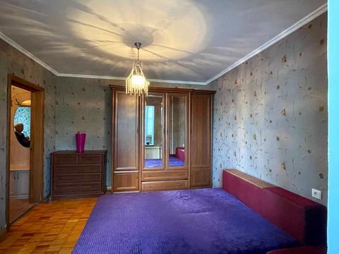 квартира за адресою Ревуцького вул., 19/1