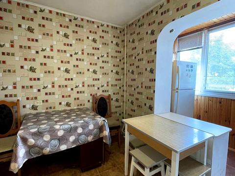 квартира за адресою Ревуцького вул., 19/1