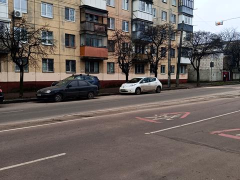 комерційна за адресою Київська вул., 2