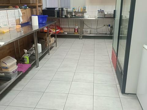 комерційна за адресою Київська вул., 59