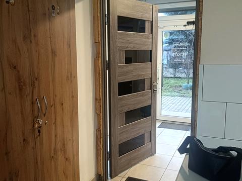 комерційна за адресою Київська вул., 59