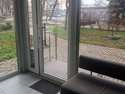 комерційна за адресою Київська вул., 59