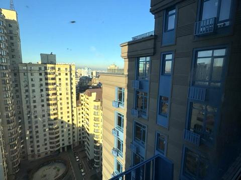 квартира за адресою Київ, Річкова вул., 4