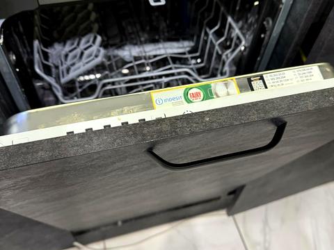 комерційна за адресою Перемоги вул., 8/4