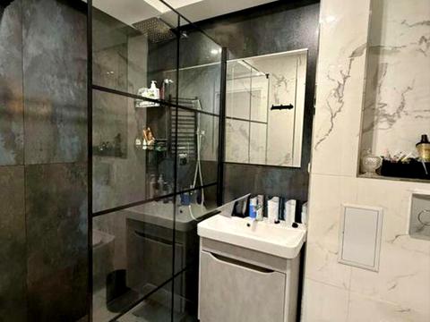 квартира за адресою Івана Дзюби вул. (Сім'ї Сосніних), 8