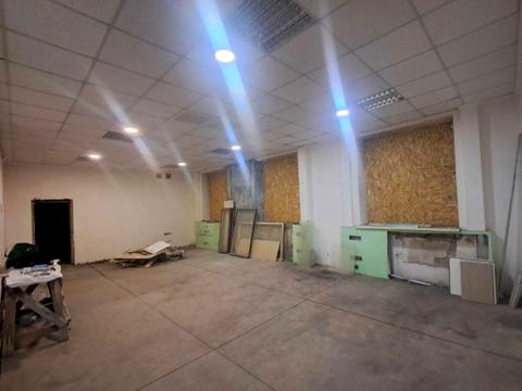 комерційна за адресою Івана Мазепи вул. (Щорса), 68