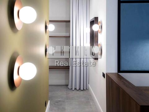 комерційна за адресою Богдана Хмельницького вул., 32