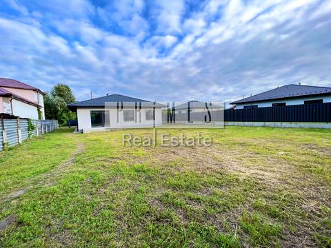 дом по адресу Леоніда Каденюка ул.