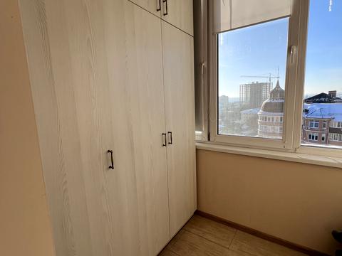 квартира за адресою В'ячеслава Чорновола вул., 60