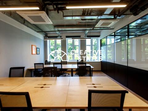 комерційна за адресою Барикадна вул., 16