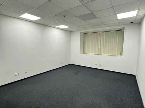 комерційна за адресою Шовковична вул., 42