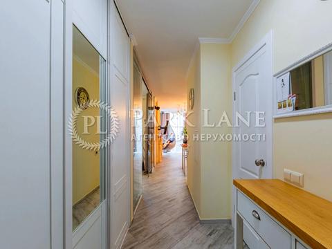 квартира за адресою Джона Маккейна вул. (Івана Кудрі), 7