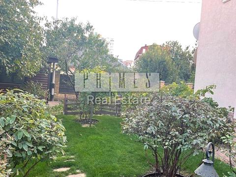 будинок за адресою Григорія Гуляницького вул.