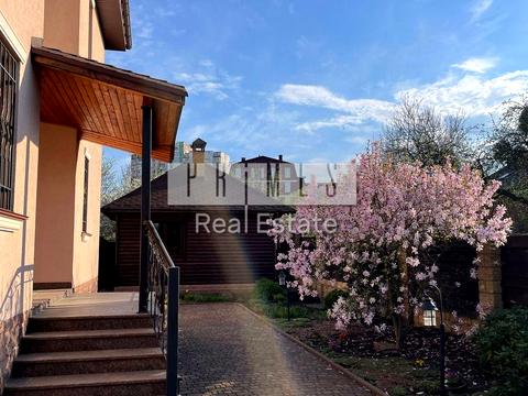 будинок за адресою Григорія Гуляницького вул.