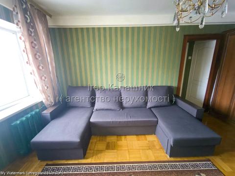 квартира за адресою Верховної Ради бульв., 16