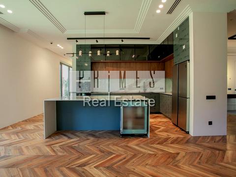 будинок за адресою Набережна вул.