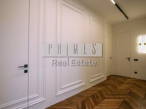 будинок за адресою Набережна вул.