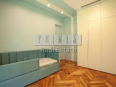 будинок за адресою Набережна вул.