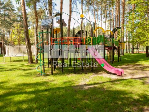 будинок за адресою Набережна вул.