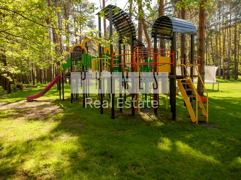 будинок за адресою Набережна вул.