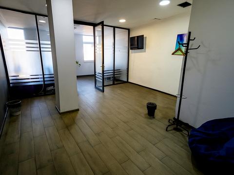 комерційна за адресою Валерія Лобановського просп., 119х