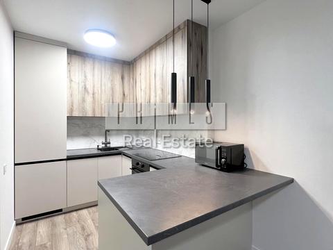 квартира за адресою Генерала Грекова вул., 4