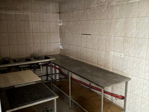 комерційна за адресою Львів, Героїв УПА вул., 73