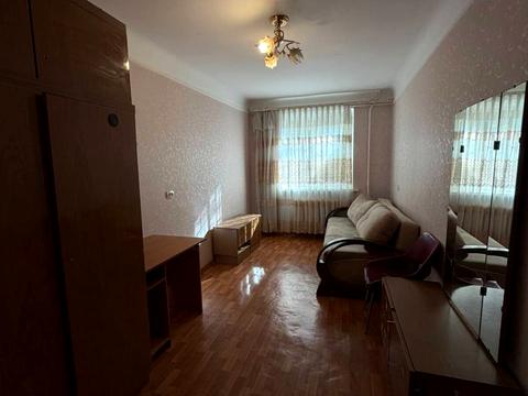 квартира по адресу Заречанская ул., 14/2