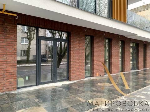 комерційна за адресою Львів, Окружна вул., 43