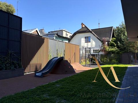 комерційна за адресою Львів, Окружна вул., 43