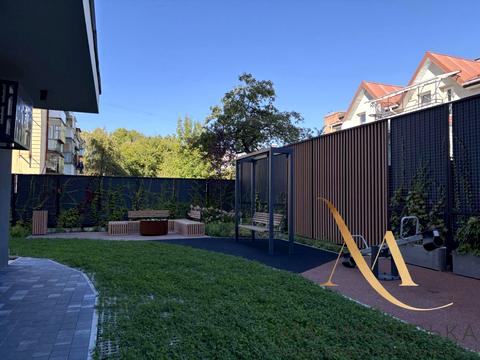 комерційна за адресою Львів, Окружна вул., 43