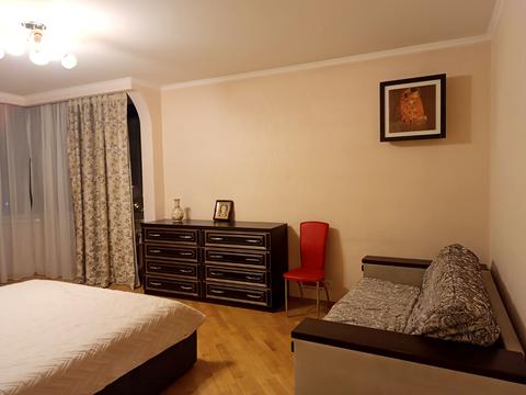 квартира за адресою Миколи Бажана просп., 12