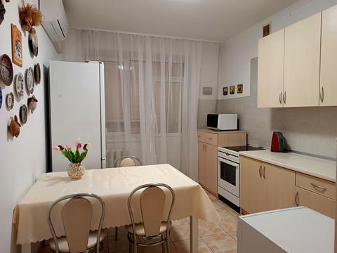 квартира за адресою Миколи Бажана просп., 12