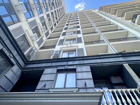 квартира за адресою Андрія Гулого-Гуленка вул. (Віце-адмірала Азарова), 8