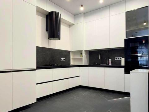 квартира за адресою Володимира Івасюка вул., 26