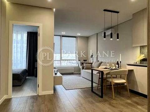 квартира за адресою Родини Крістерів вул., 14-Б