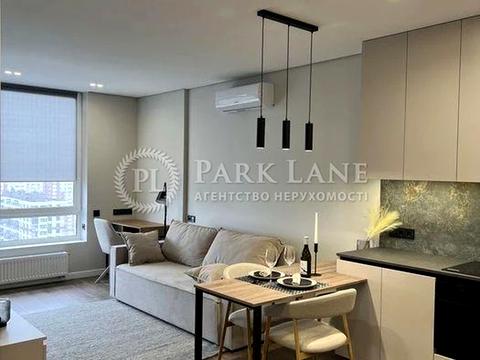 квартира за адресою Родини Крістерів вул., 14-Б