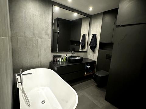 квартира за адресою Зарічна вул., 2 к1