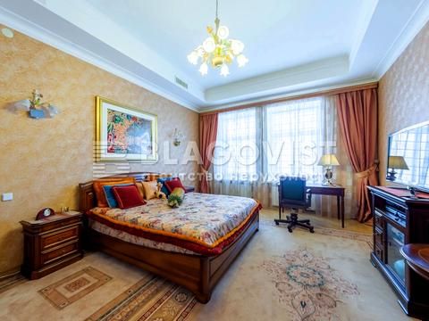 квартира за адресою Володимирська вул., 19-А