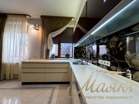 будинок за адресою с. Іванковичі, струмкова