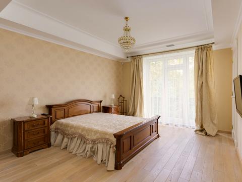 будинок за адресою Добрий Шлях вул.