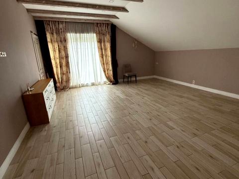 будинок за адресою Порічкова вул.