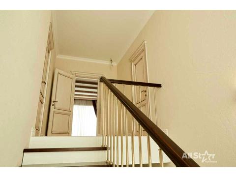 будинок за адресою Порічкова вул.