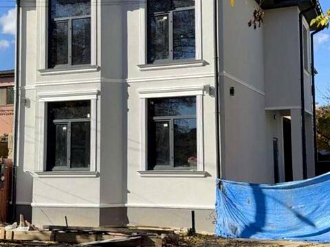 будинок за адресою Леся Курбаса вул. (Петрашевського)