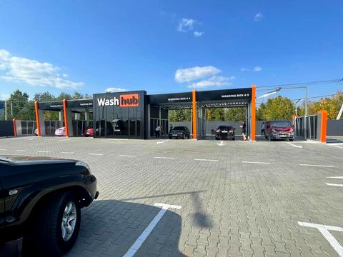 комерційна за адресою Білогородська вул., 26