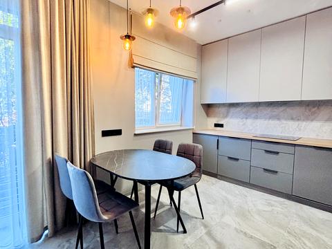 квартира за адресою Львів, Ловецька вул., 4