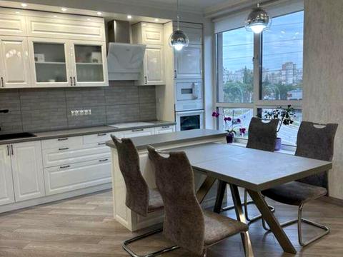 квартира за адресою Європейського Союзу просп. (Правди), 45-А